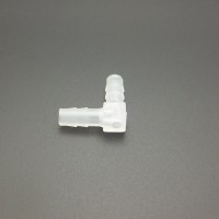 Патрубок уголок пластик 5x5 photo